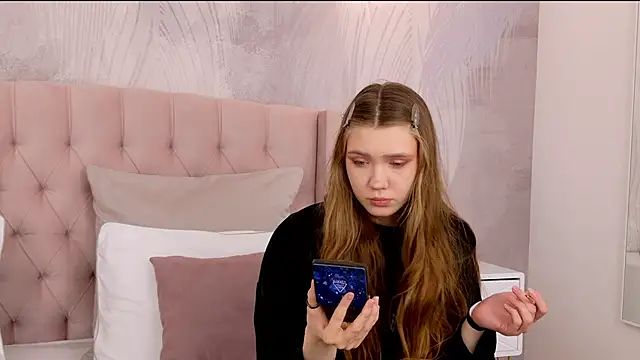 StacyHicks online show from 03/08/26, 03:05