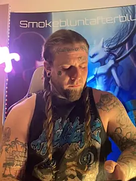 Smokebluntafterblunt online show from 02/15/26, 02:30