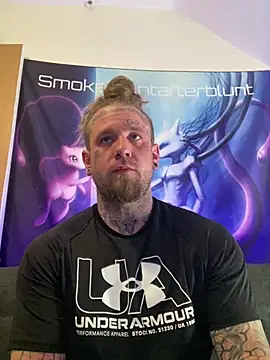 Snapshot of Smokebluntafterblunt chatting on 05/04/26, 12:06 Smokebluntafterblunt online show from 05/04/26, 12:06