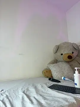 Kyliegolden online show from 02/11/26, 03:44