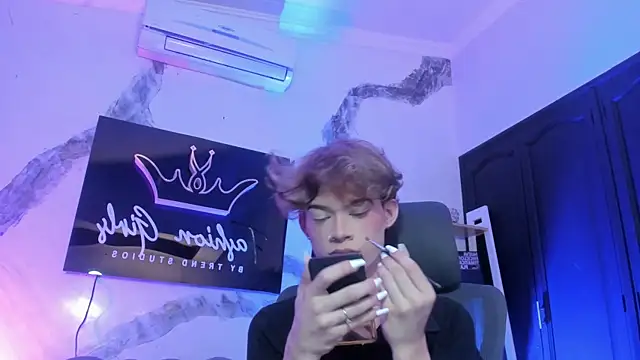 Snapshot of AngelDoll_1 chatting on 02/22/26, 05:08 AngelDoll 1 online show from 02/22/26, 05:08