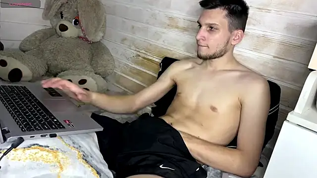 Snapshot of Donald_boy chatting on 04/04/26, 04:15 Donald boy online show from 04/04/26, 04:15