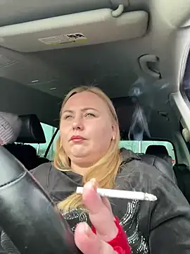 Snapshot of Mommy-girl-Lola chatting on 03/04/26, 06:41 Mommy-girl-Lola online show from 03/04/26, 06:41