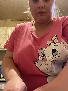 Snapshot of Mommy-girl-Lola chatting on 03/23/26, 04:16 Mommy-girl-Lola online show from 03/23/26, 04:16