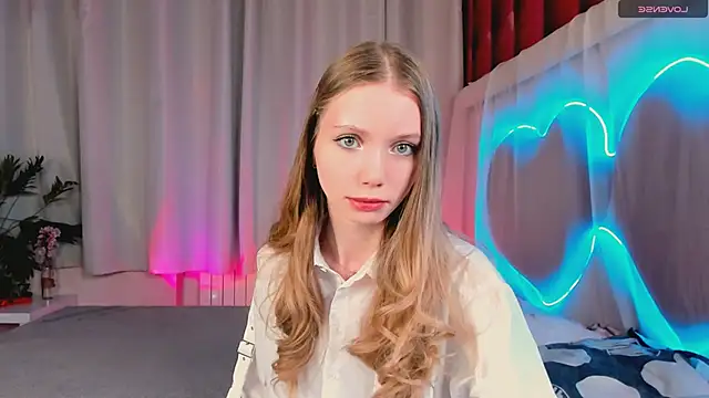 Snapshot of lada2k4 chatting on 02/13/26, 05:58 lada2k4 online show from 02/13/26, 05:58