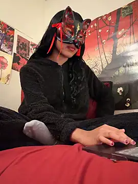 Snapshot of LadyKitsune chatting on 03/07/26, 08:00 LadyKitsune online show from 03/07/26, 08:00