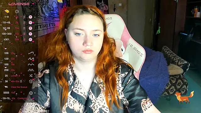 Snapshot of shamy_lily chatting on 04/05/26, 09:28 shamy lily online show from 04/05/26, 09:28