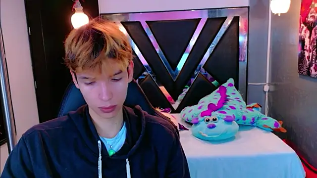 Snapshot of Liam_Green1 chatting on 02/10/26, 11:47 Liam Green1 online show from 02/10/26, 11:47