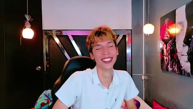 Snapshot of Liam_Green1 chatting on 02/19/26, 12:12 Liam Green1 online show from 02/19/26, 12:12