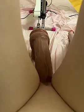 Snapshot of Alanalisa chatting on 03/25/26, 06:03 Alanalisa online show from 03/25/26, 06:03