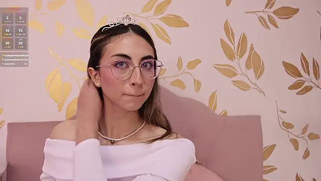 EmmaClark   online show from 03/04/26, 10:05