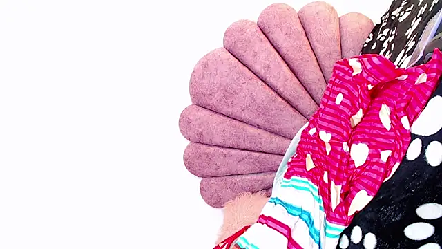 Snapshot of susej_bigblackcock chatting on 03/14/26, 04:07 susej bigblackcock online show from 03/14/26, 04:07