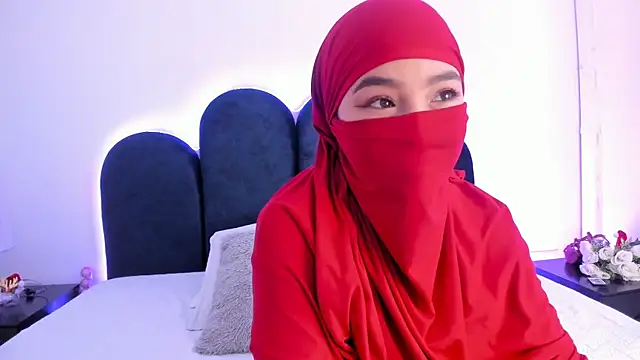 Snapshot of Yaasmin_ chatting on 02/09/26, 07:07 Yaasmin online show from 02/09/26, 07:07