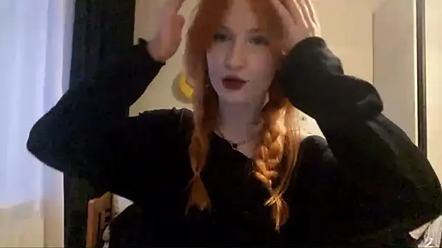 Snapshot of DynaLoom chatting on 04/07/26, 03:34 DynaLoom online show from 04/07/26, 03:34