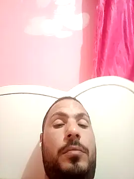 Snapshot of mahmoud-sabr chatting on 05/13/26, 11:55 mahmoud-sabr online show from 05/13/26, 11:55