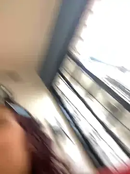 Snapshot of Rylia chatting on 04/01/26, 01:52 Rylia online show from 04/01/26, 01:52