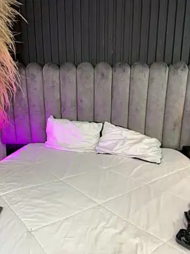 Nanda vixen  online show from 03/14/26, 07:30