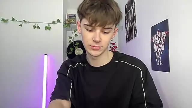 YourMilkyGuy online show from 04/08/26, 03:01