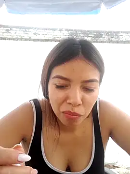 Ariana Castillo   online show from 02/21/26, 05:25