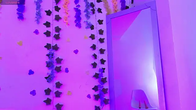 Ariana Castillo   online show from 02/25/26, 01:21