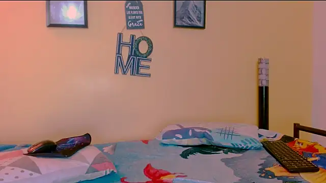 sexiempoderada18 online show from 02/25/26, 01:21