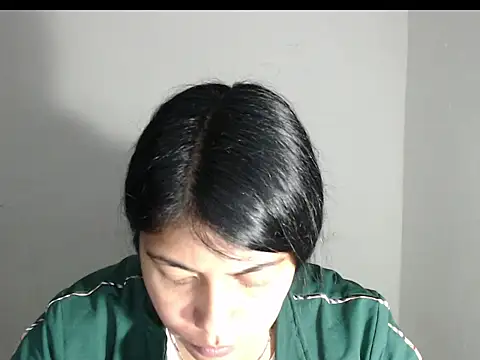 Snapshot of peytonbrunette chatting on 03/27/26, 05:24 peytonbrunette online show from 03/27/26, 05:24