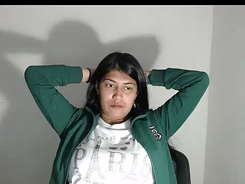 Snapshot of peytonbrunette chatting on 03/27/26, 08:26 peytonbrunette online show from 03/27/26, 08:26