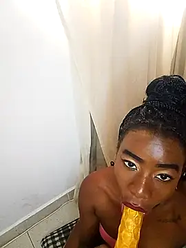 Snapshot of -hotebony chatting on 03/05/26, 09:00 -hotebony online show from 03/05/26, 09:00