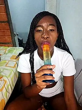 Snapshot of -hotebony chatting on 05/01/26, 01:32 -hotebony online show from 05/01/26, 01:32