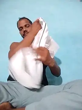 Daddyishere 19 online show from 04/16/26, 09:54