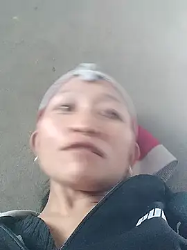 Snapshot of Linka998 chatting on 02/22/26, 06:46 Linka998 online show from 02/22/26, 06:46