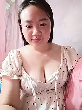 Snapshot of lisn-cute chatting on 07/04/26, 11:55 lisn-cute online show from 07/04/26, 11:55