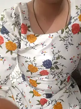 Snapshot of Uma_rani chatting on 02/23/26, 07:39 Uma rani online show from 02/23/26, 07:39