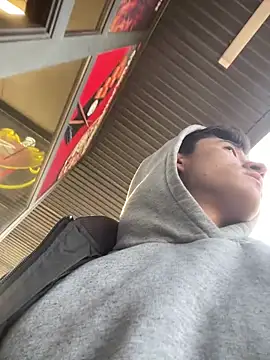 Snapshot of baron5008 chatting on 03/18/26, 11:46 baron5008 online show from 03/18/26, 11:46