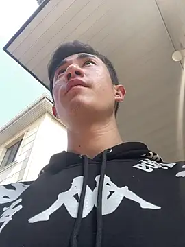 Snapshot of baron5008 chatting on 03/24/26, 07:35 baron5008 online show from 03/24/26, 07:35