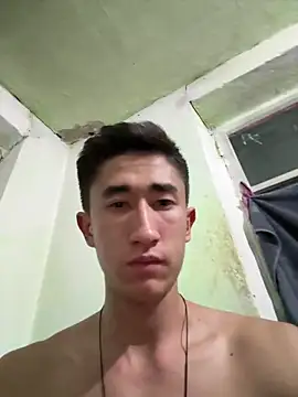 Snapshot of baron5008 chatting on 04/21/26, 04:12 baron5008 online show from 04/21/26, 04:12