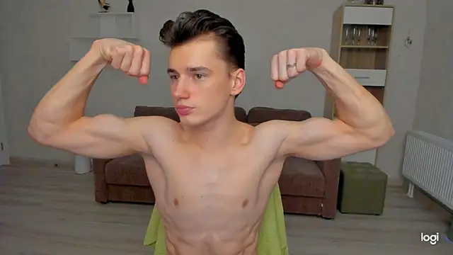 Snapshot of Max_foks_ chatting on 04/05/26, 02:14 Max foks online show from 04/05/26, 02:14