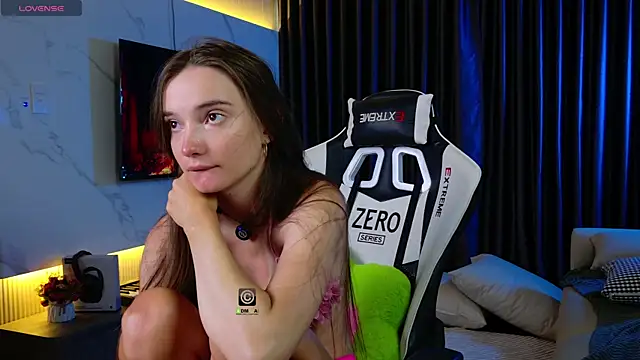 Snapshot of AnnyShore chatting on 03/26/26, 12:17 AnnyShore online show from 03/26/26, 12:17