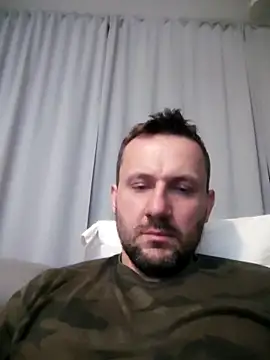 Snapshot of defaktor chatting on 02/18/26, 04:36 defaktor online show from 02/18/26, 04:36