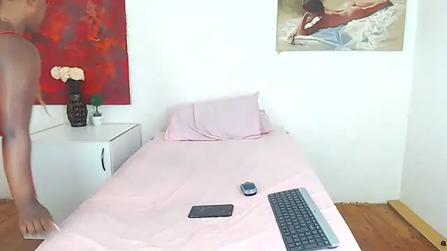 Snapshot of DARKBEAUTY20 chatting on 02/20/26, 07:25 DARKBEAUTY20 online show from 02/20/26, 07:25