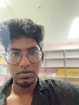 Snapshot of chennai_sexyboy chatting on 07/27/26, 05:58 chennai sexyboy online show from 07/27/26, 05:58