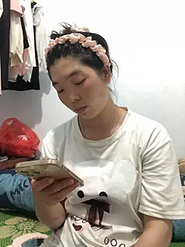 Snapshot of cuty_lusy chatting on 05/23/26, 03:01 cuty lusy online show from 05/23/26, 03:01