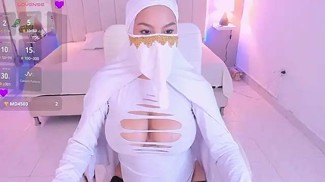 Snapshot of salmma_habibi chatting on 03/06/26, 04:25 salmma habibi online show from 03/06/26, 04:25