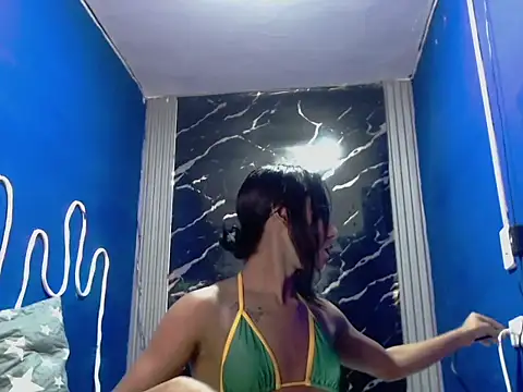 Valentina hot online show from 04/26/26, 03:48