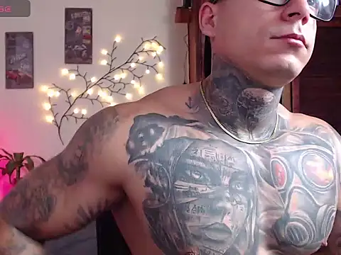 maxstrom111 online show from 03/12/26, 03:18