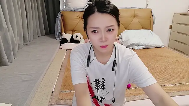 Snapshot of xiaojie_jie chatting on 07/15/26, 05:29 xiaojie jie online show from 07/15/26, 05:29