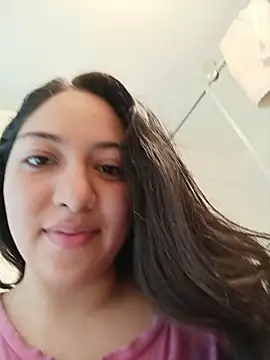 Snapshot of Victoria_Lusty chatting on 04/05/26, 02:47 Victoria Lusty online show from 04/05/26, 02:47