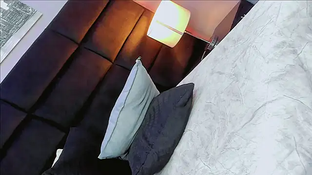 Snapshot of Daniiela_Foxx chatting on 03/13/26, 01:29 Daniiela Foxx online show from 03/13/26, 01:29