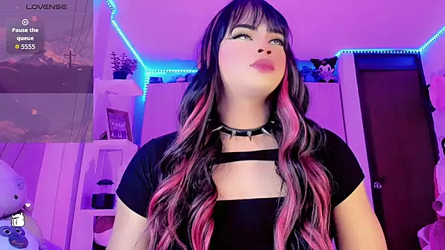 Snapshot of Danna_xz chatting on 03/21/26, 06:11 Danna xz online show from 03/21/26, 06:11