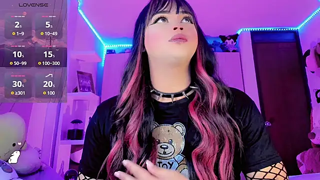 Snapshot of Danna_xz chatting on 03/25/26, 06:36 Danna xz online show from 03/25/26, 06:36